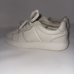 Men’s Shoes 