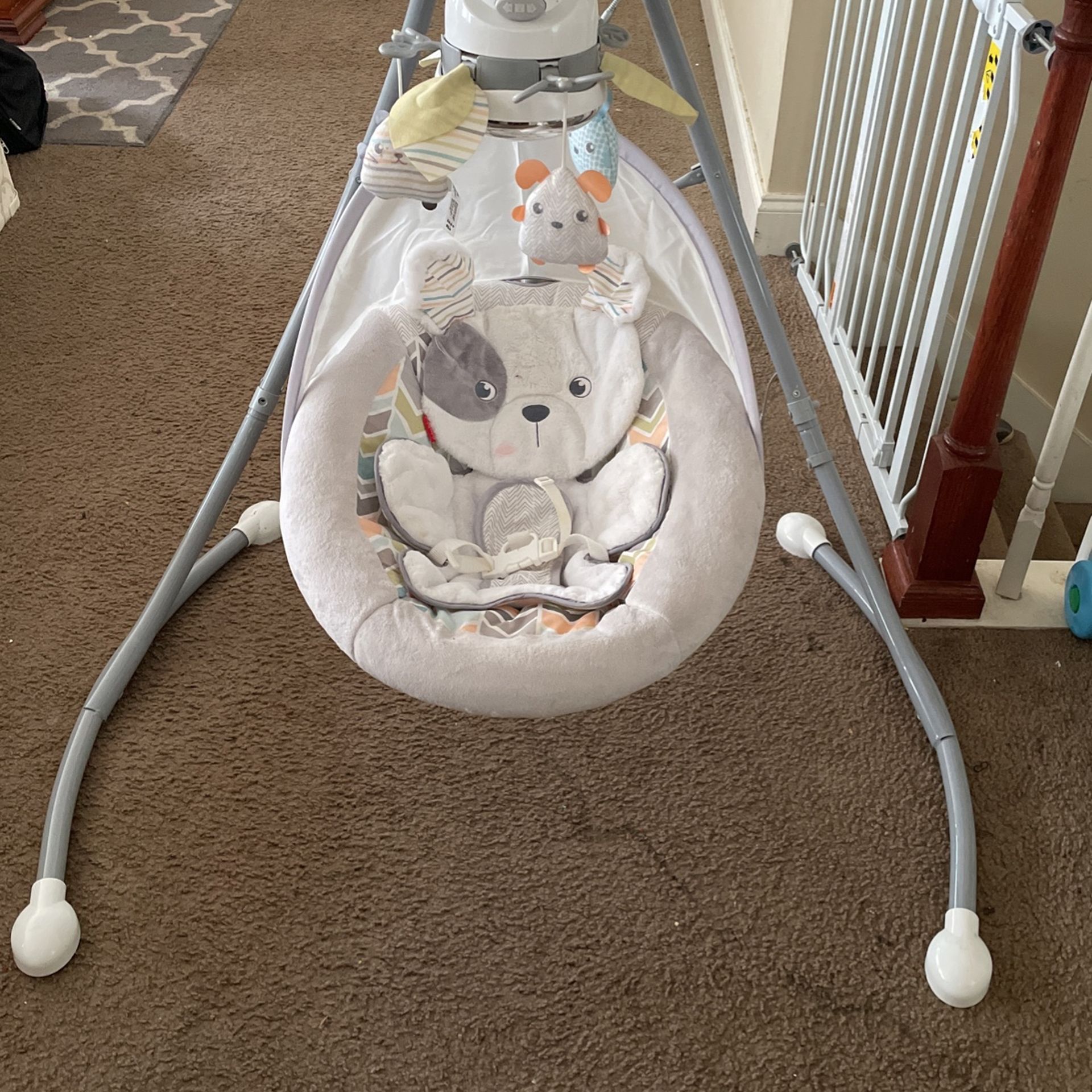 FisherPrice Baby swing 