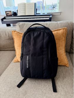 SwissGear Compact Laptop Backpack