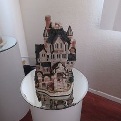 Haunted House Cottage
