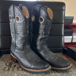 Chaparral Boots - Size 8