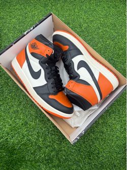 Jordan 1 Orange SBB Size 9