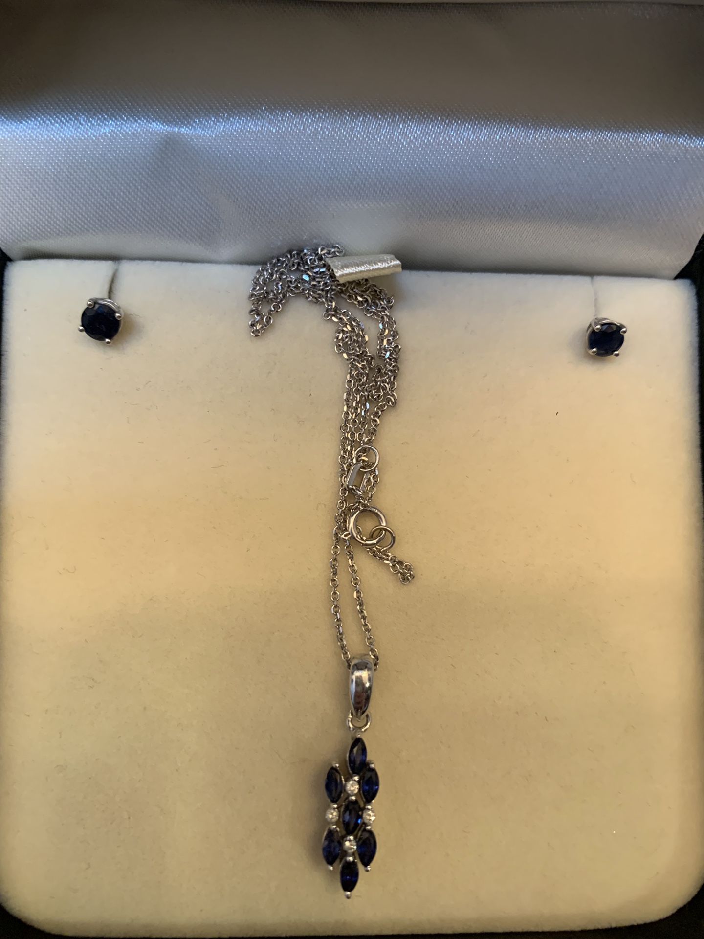 14k gold Sapphire & diamond necklace + sapphire earrings