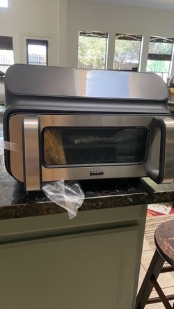 10.5 qt indoor grill and air fryer Brand new