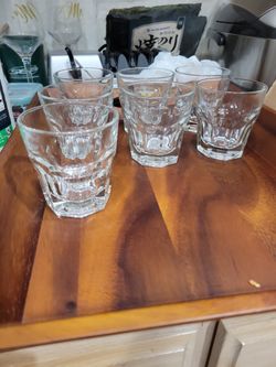 Cocktail Glasses Or Water Glasses