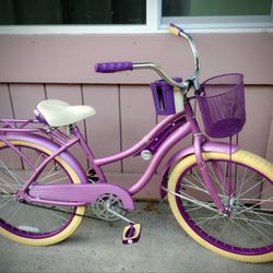 Women's huffy Nel Lusso 24" Beach Cruiser bike bicicleta