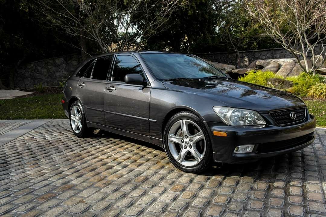 2002 Lexus is300 Sportcross