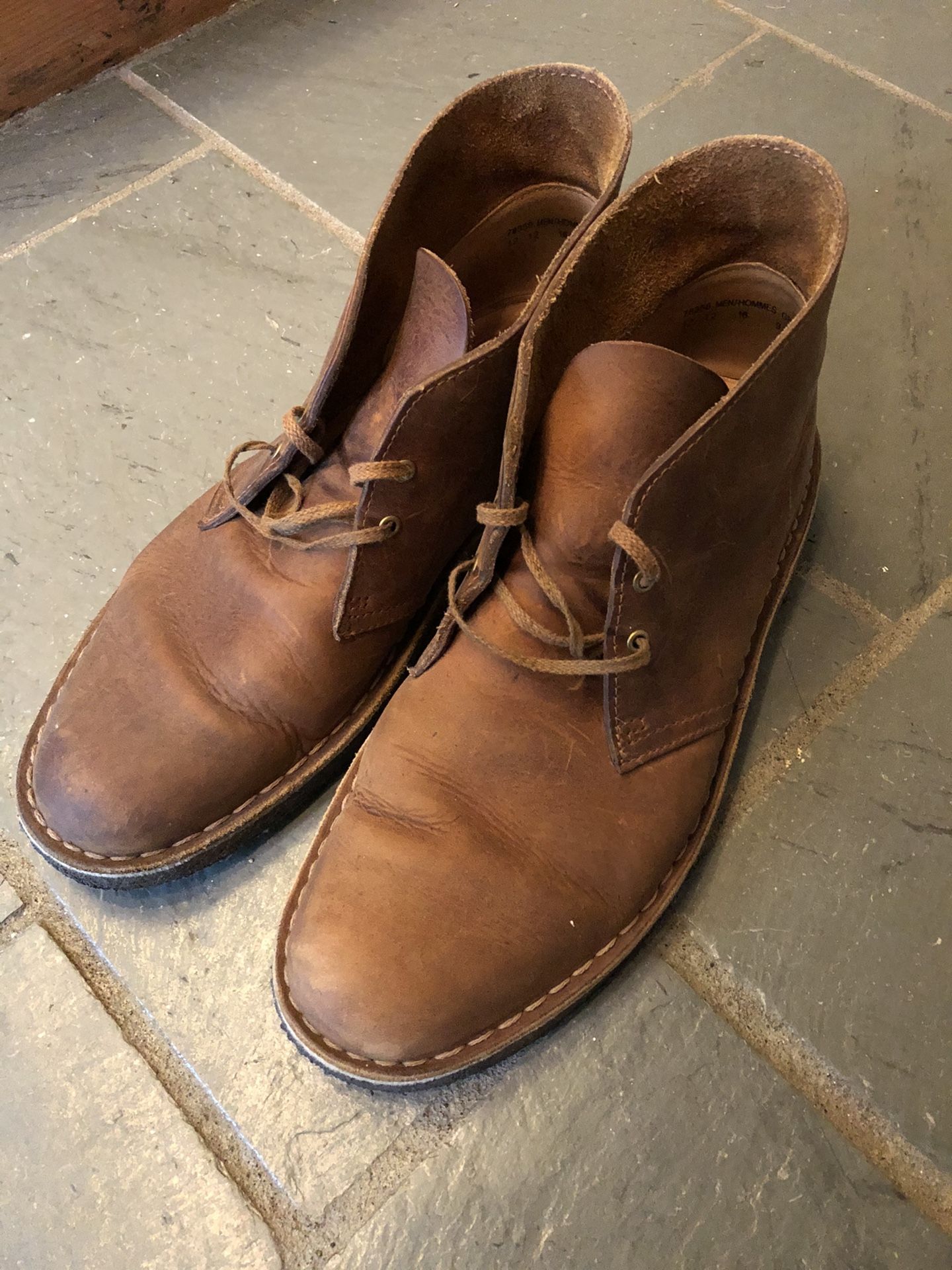 Clark’s Desert Boots, size: US10