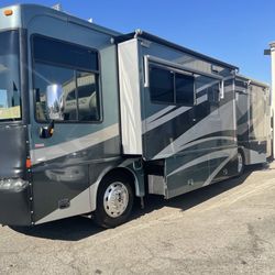 2007 Winnie bagel journey, 36 foot