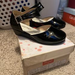 Girl Shoes