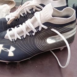 Men's 11 Sport Shoes New Unused