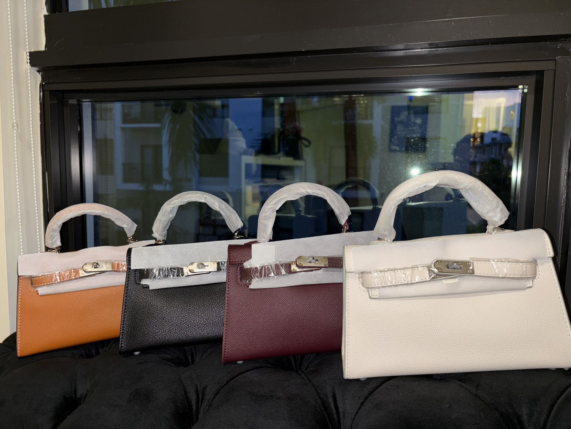 Cartera De Cuero Mini Viki