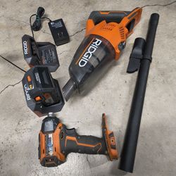Ridgid 18v Impact And Vacuum  2 Chargers And 4.0ah Battery 