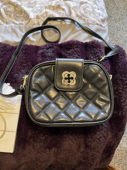 Blk cross body vintage