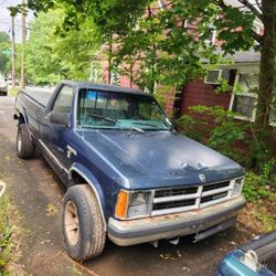 1989 Dodge Dakota