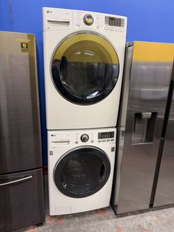 LG Washer And Dryer 