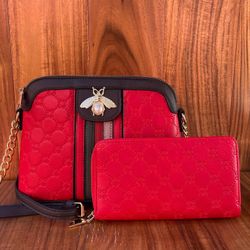 Medium sized purse with matching wallet