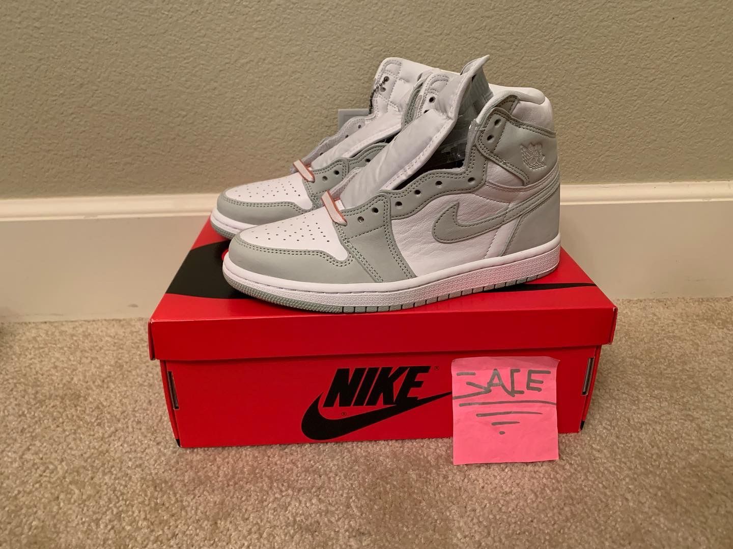 Jordan 1 seafoam size 6.5 women