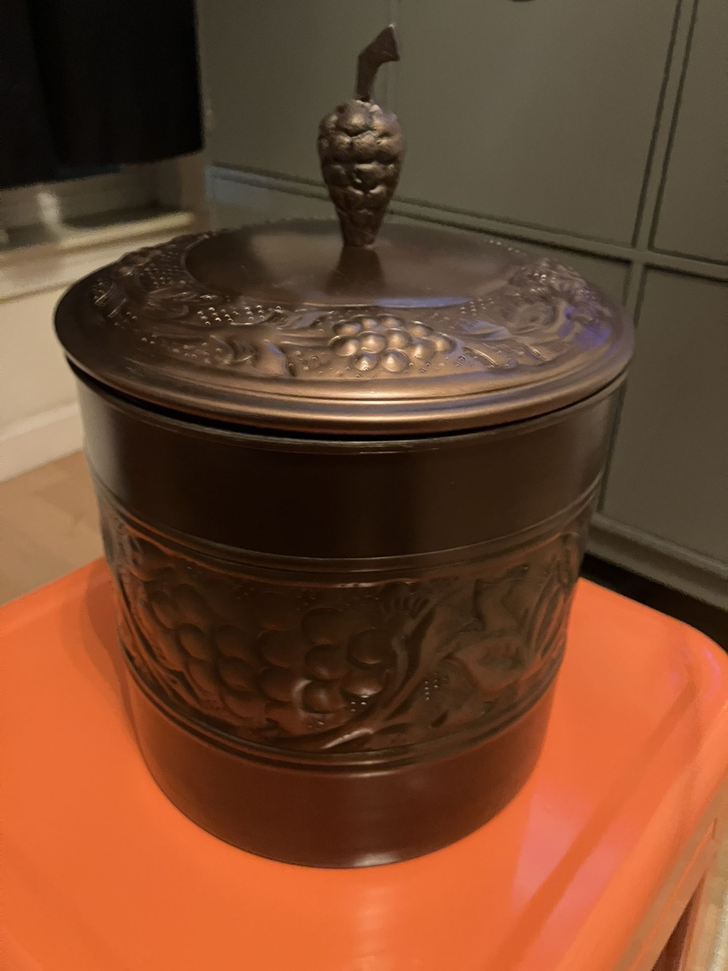 Ice Bucket with copper finish