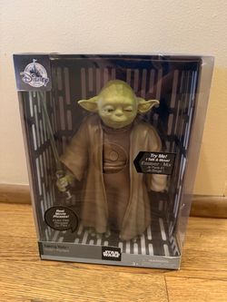 Disney - Talking Yoda