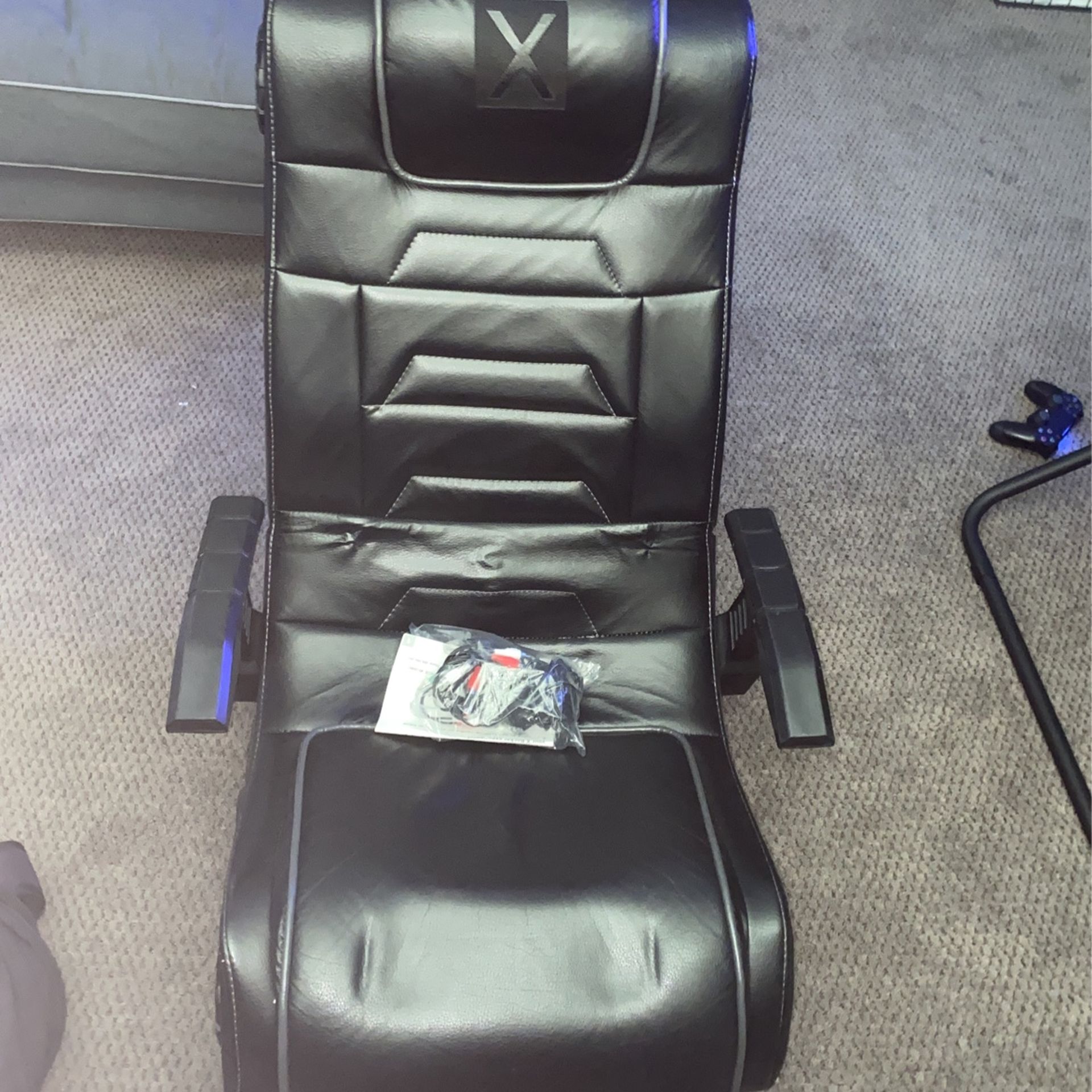 X Rocker Gaming Chair with Speakers for Sale in Corona, CA - OfferUp