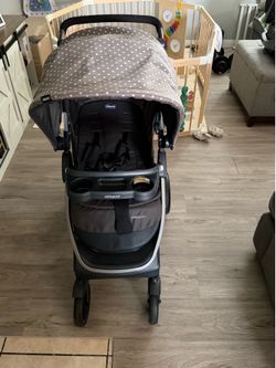 Chicco Bravo travel system stroller and car seat