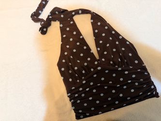 Cropped top.