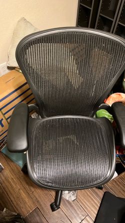 Herman Miller Aeron - Size B