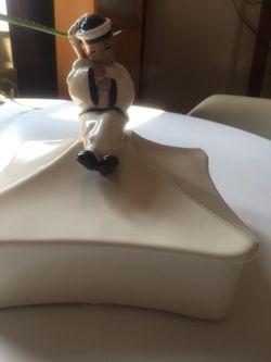Vintage ceramic box with Chinaman atop