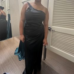 Formal dress for Sale in Virginia Beach, VA - OfferUp