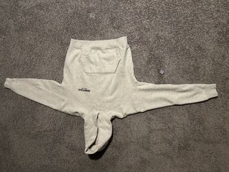Essential hoodie