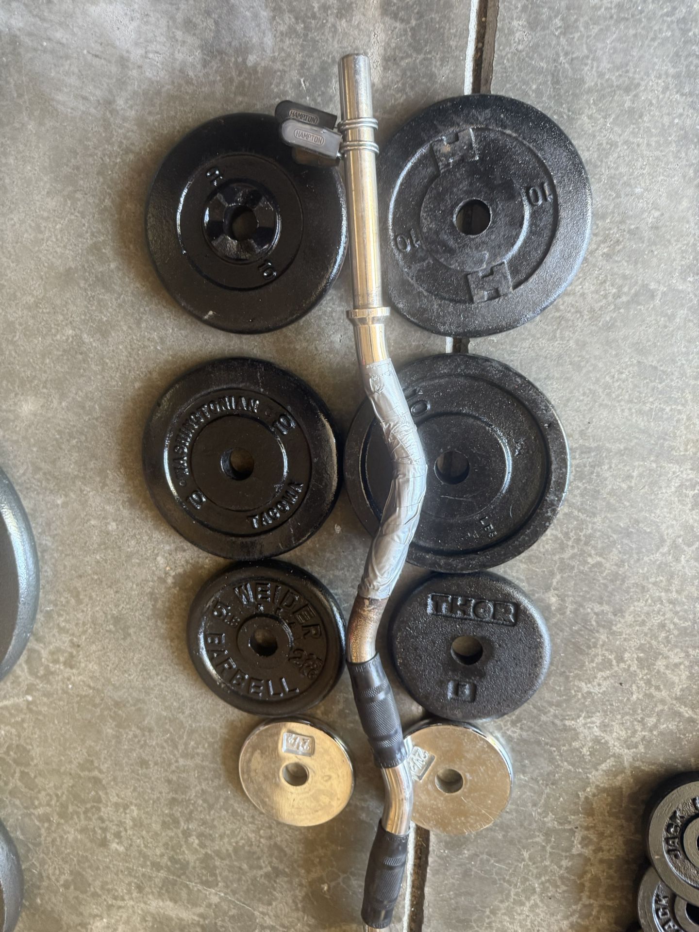 Weights Curl Bar