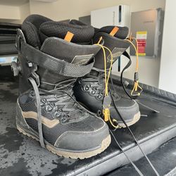 Vans Snowboard Boots Mens 9.5 Infuse 