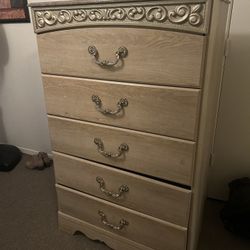 Bedroom Drawer Dresser