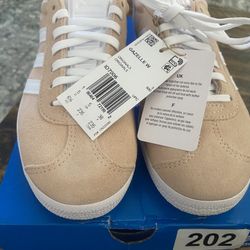 Adidas Gazelle W  Size 6.5 