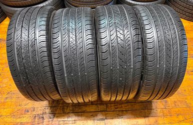 225/55/18 Continetal Selling a set of 4 tires in excellent condition 🫡