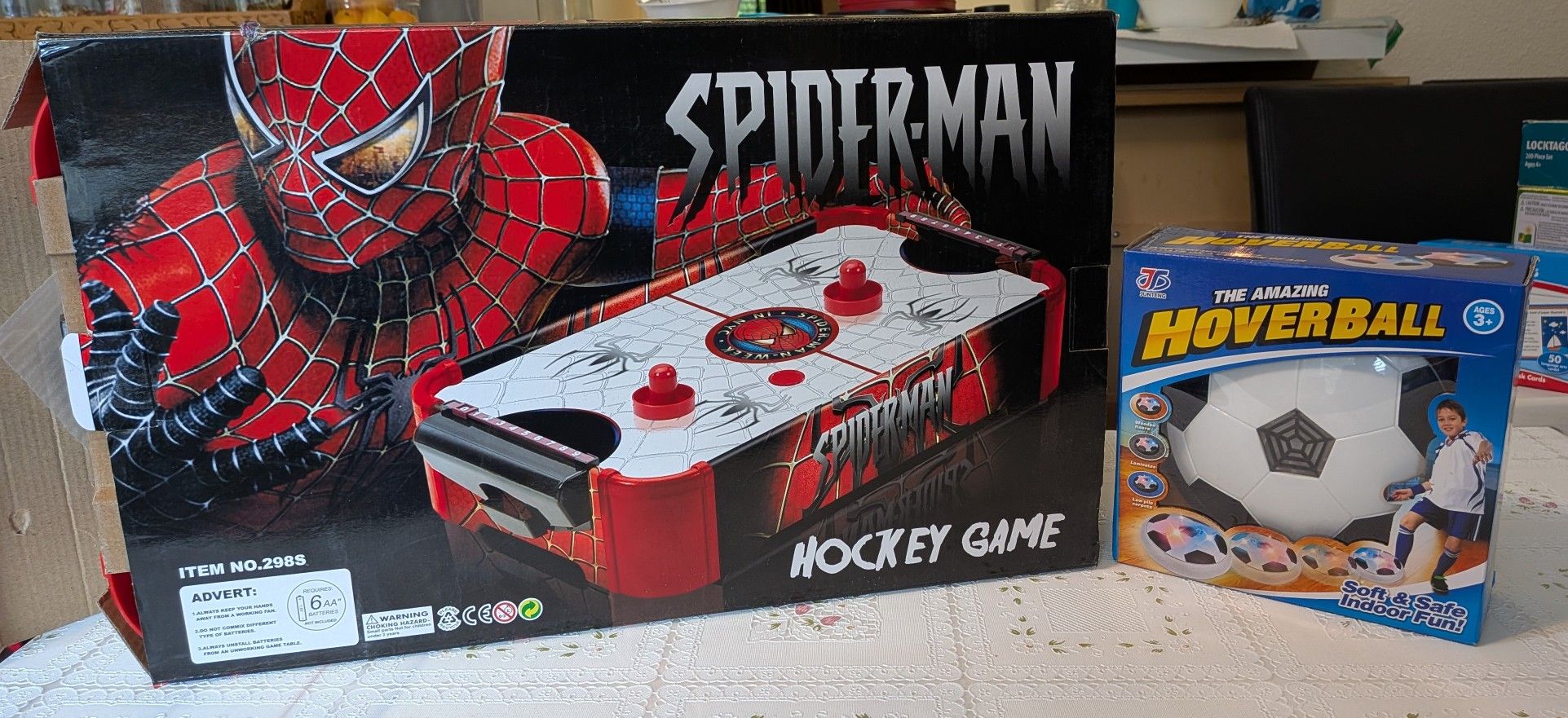 Air Hockey & Hoverball