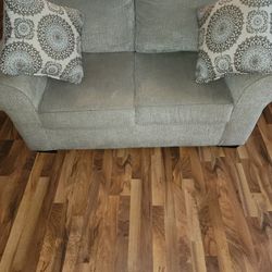 Couch & Love Seat