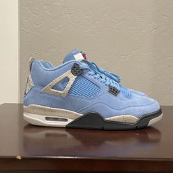 Jordan 4 University Blues