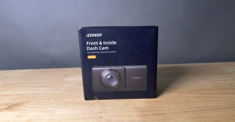 İZEEKER GD300 Dual Dash Cam - Front & Interior 1080p