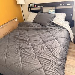 Queen Bed Set Barely Used Mattress, Sheets And Protector Included