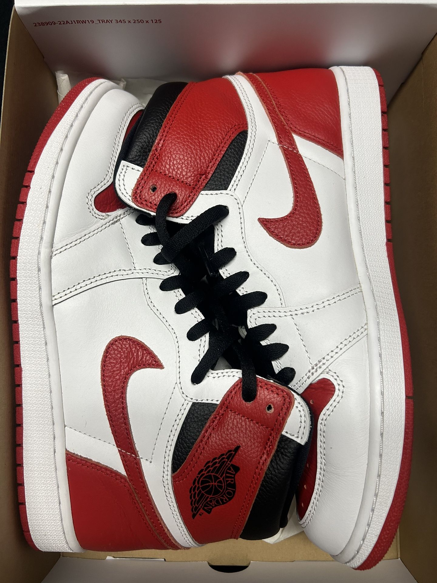Jordan 1 High OG Heritage