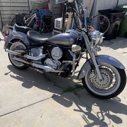 2003 Yamaha V-star Classic 