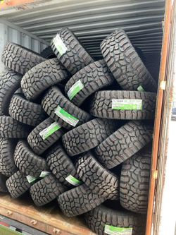 33/1250/20 NEW Mud Tires