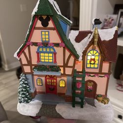 Mickey Holiday Village