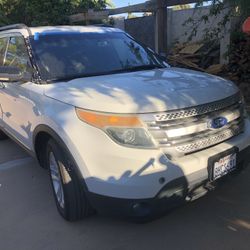 2011 Ford Explorer