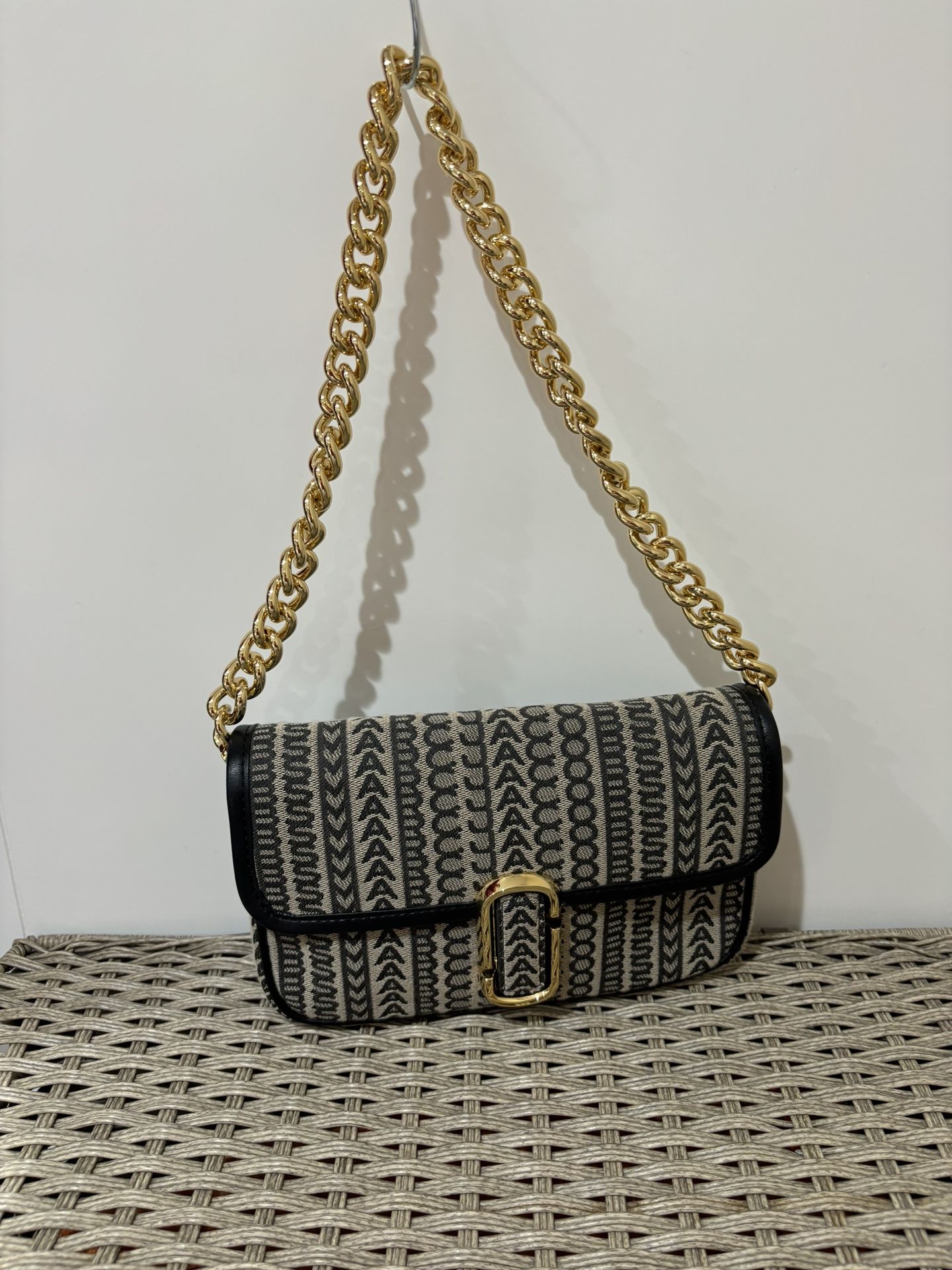 Marc Jacob Monogram Bag