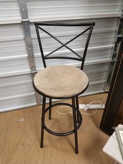 Black metal swivel Bar Chair