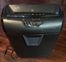 Staples Paper Shredder