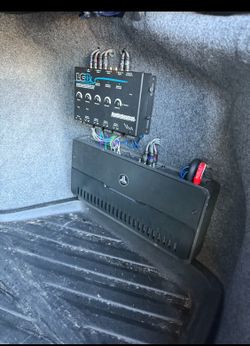 Car audio/video installation